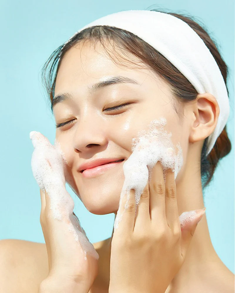 Cell Fusion C Low pH pHarrier Cleansing Foam - Image 3