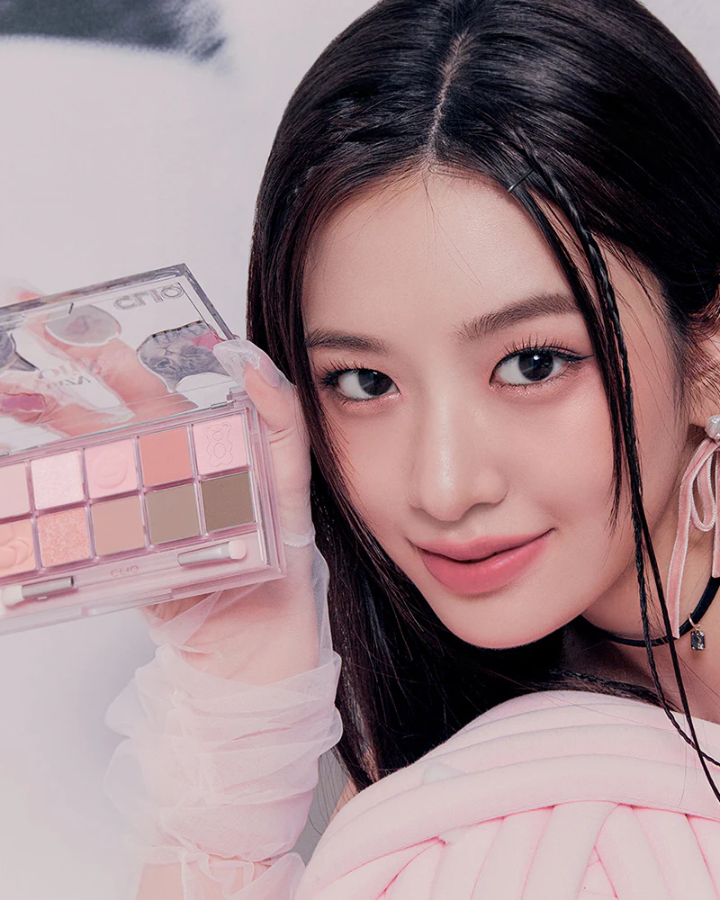 CLIO Pro Eye Palette: Koshort in Seoul Edition #Lazy Soft Paw - Image 2