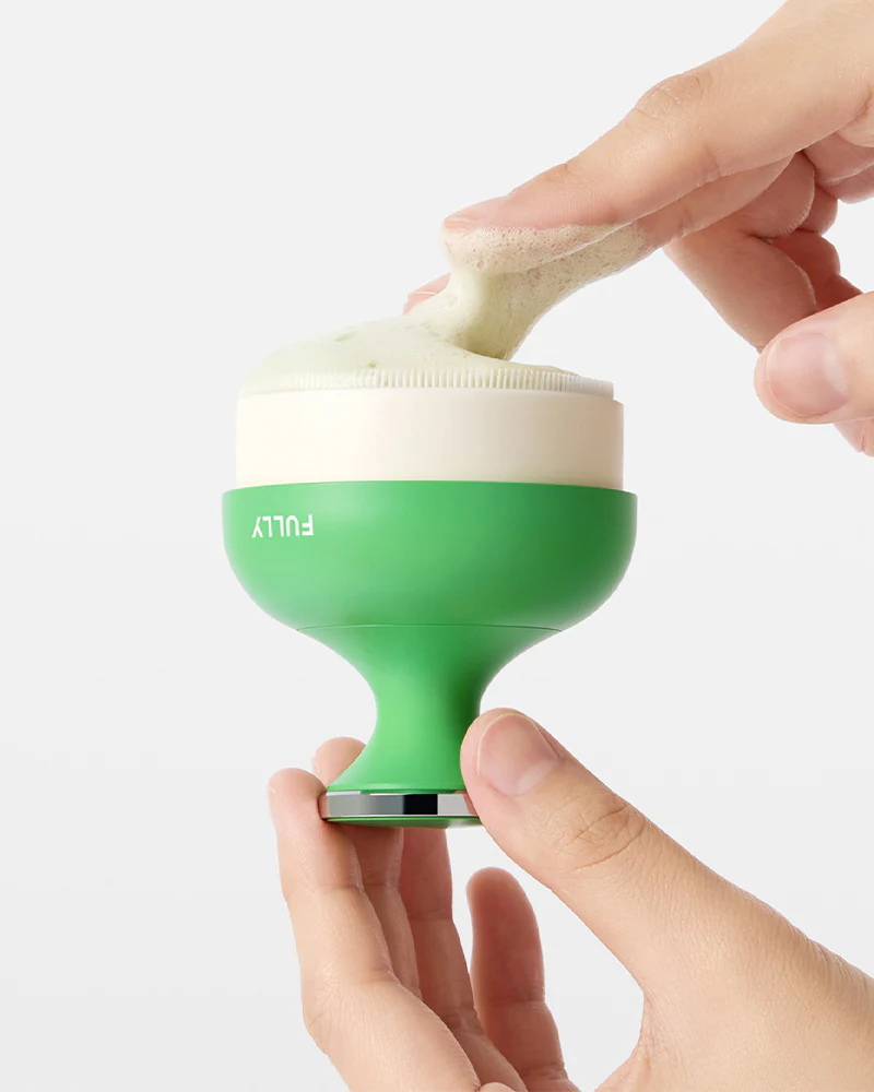 FULLY Pore Cleansing Brush - Image 2
