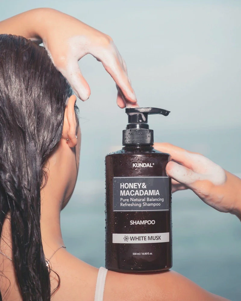 KUNDAL Honey & Macadamia Nature Shampoo #White Musk - Image 2