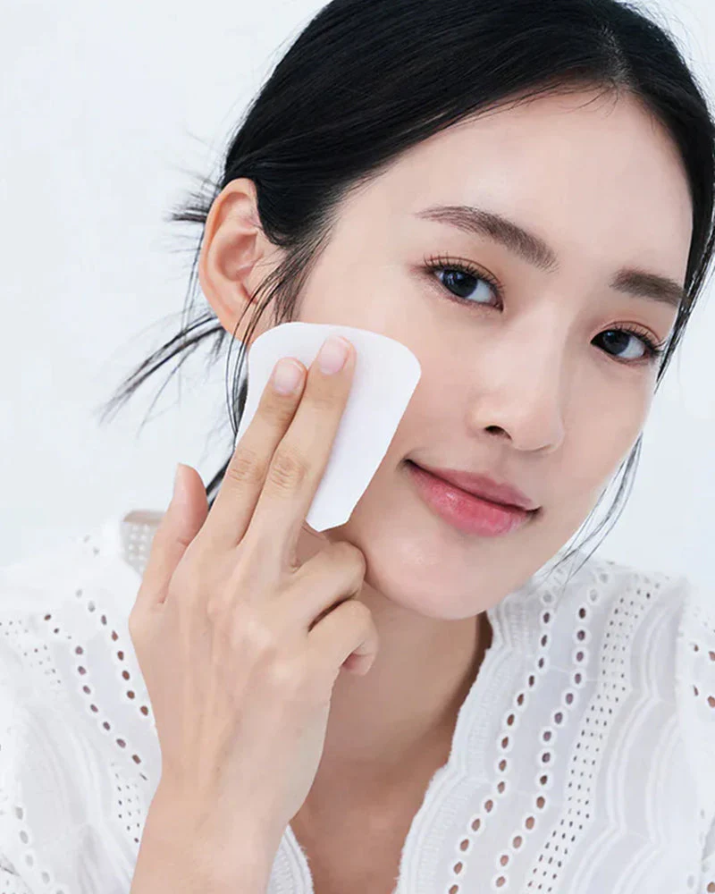 MEDIHEAL Phyto-Enzyme Peeling Pad (90 pads) - Image 3