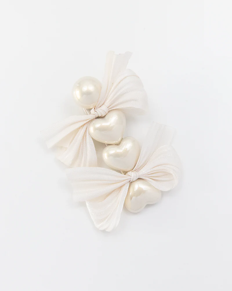 Mini Pearl Hair Clip - Image 3
