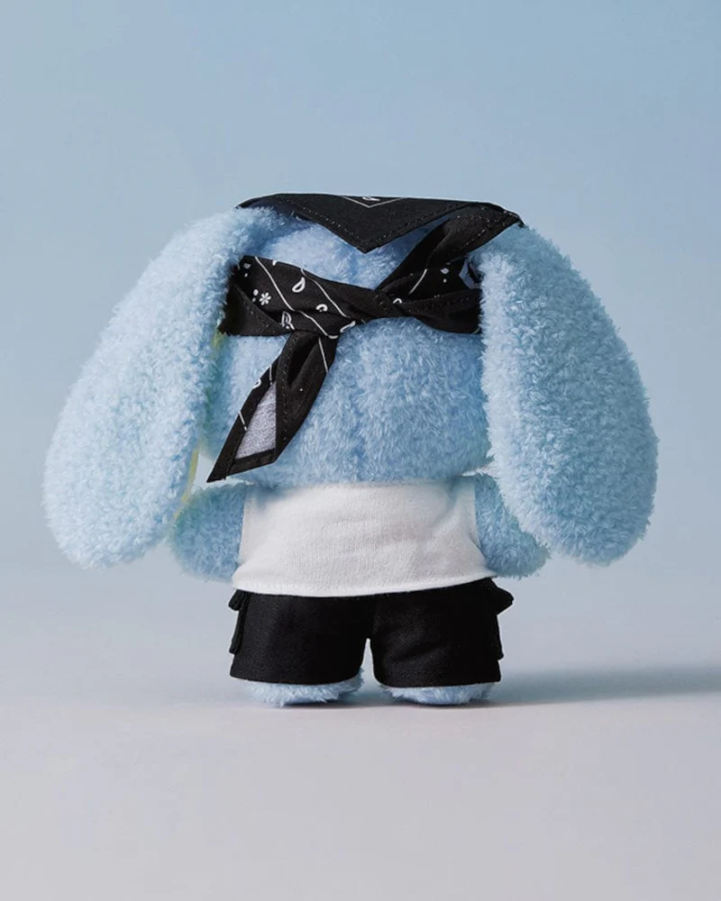 NewJeans bunini DOLL CLOSET How Sweet BANDANA CARGO SET UP - Image 3