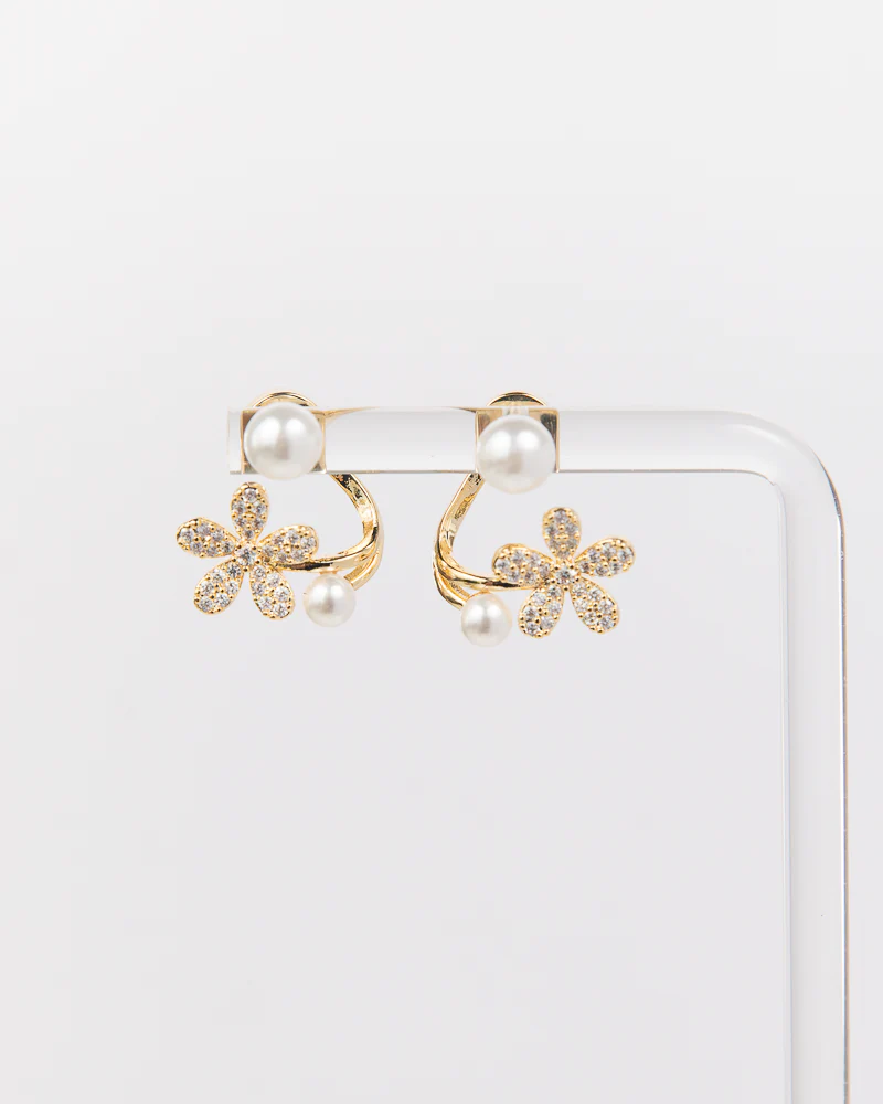 NYU NYU Sweet Pearl Flower Ear Jackets - Image 2