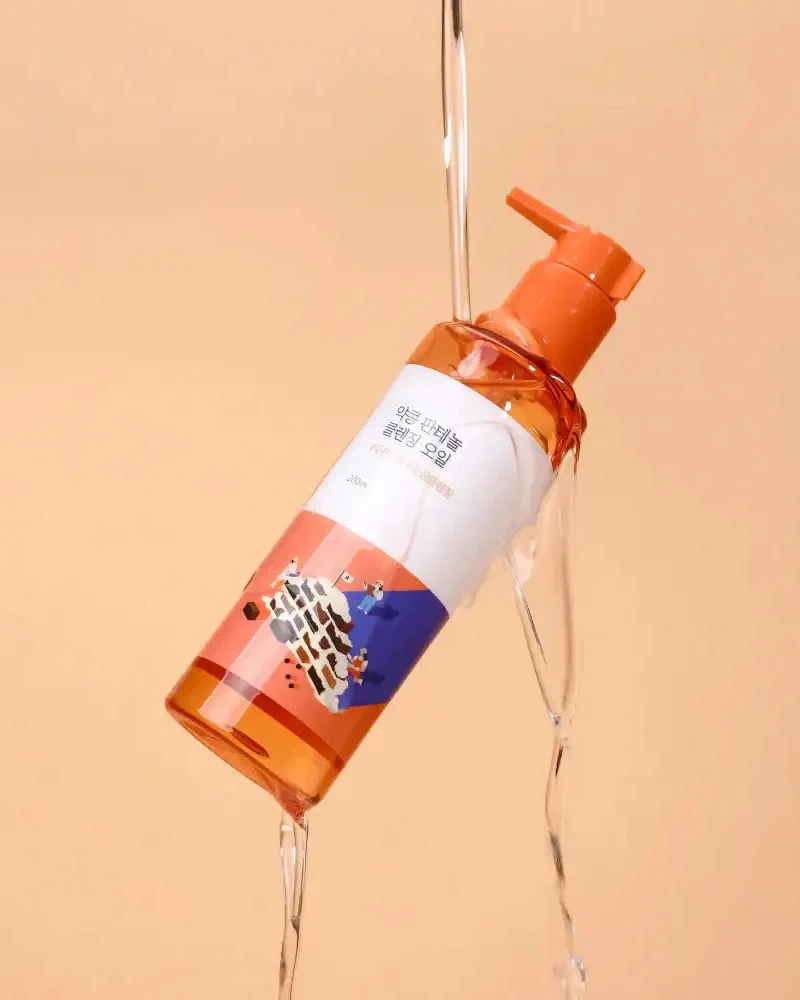 ROUND LAB Soybean Panthenol Cleansing Oil - Image 3