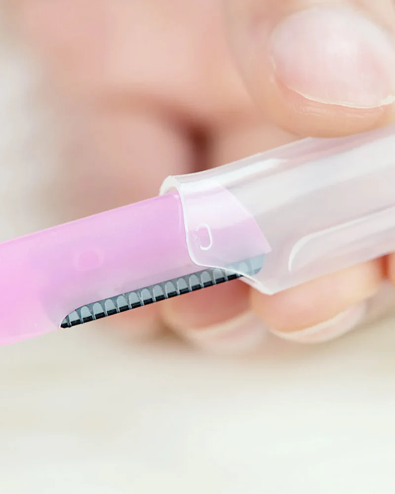 Shiseido Eyebrow Razor (3pcs) - Image 3