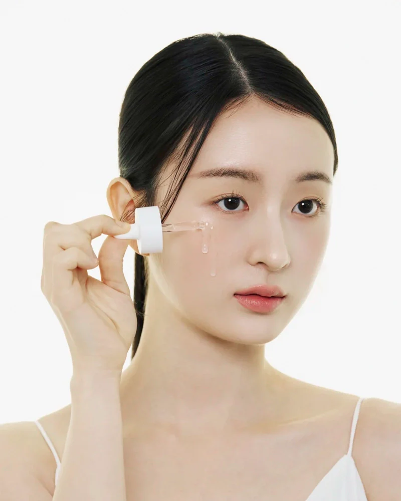 SKIN1004 Madagascar Centella Niacinamide 10 Boosting Shot Ampoule - Image 3