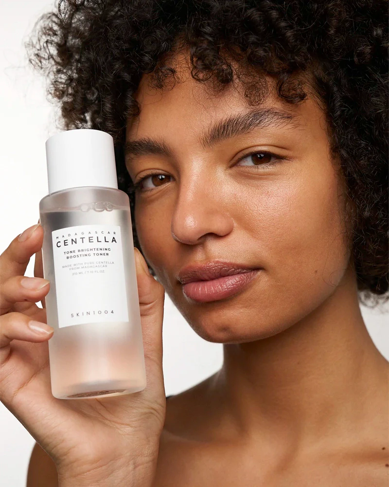 SKIN1004 Madagascar Centella Tone Brightening Boosting Toner 210ml