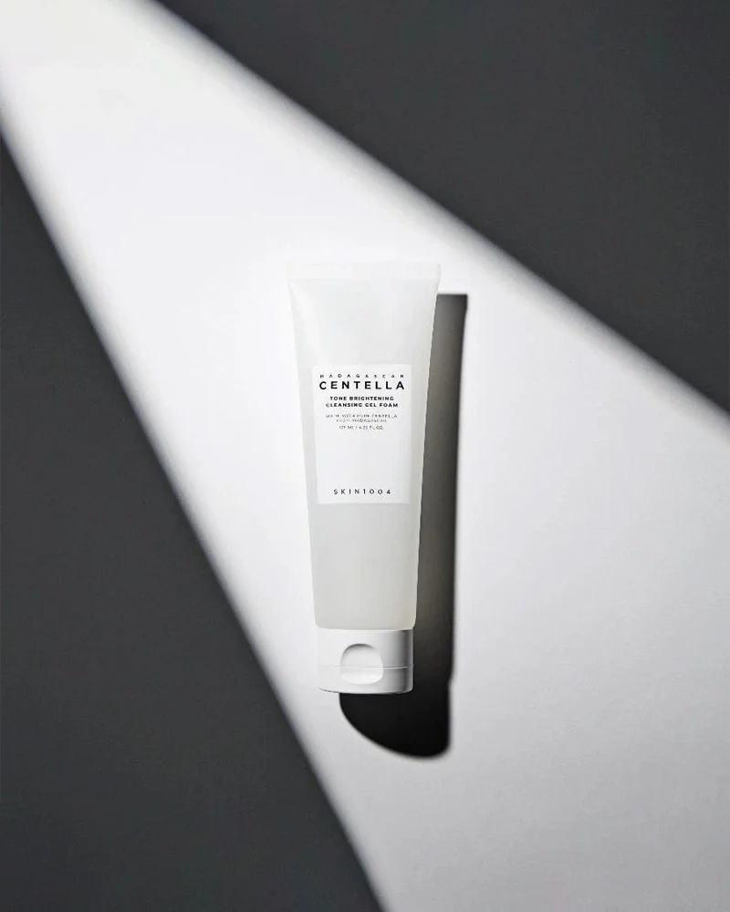 SKIN1004 Madagascar Centella Tone Brightening Cleansing Gel Foam 125ml