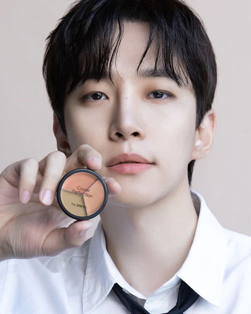 the SAEM Cover Perfection Triple Pot Concealer - Image 2