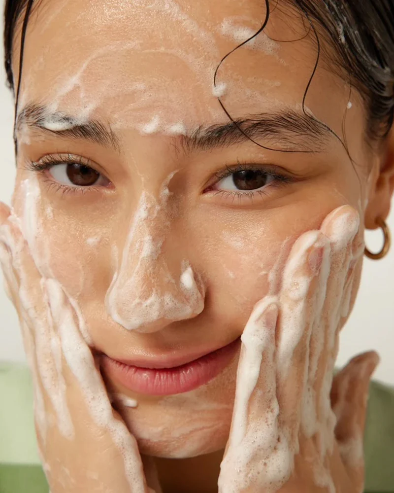 By Wishtrend Green Tea & Enzyme Milky Foaming Wash - Image 4